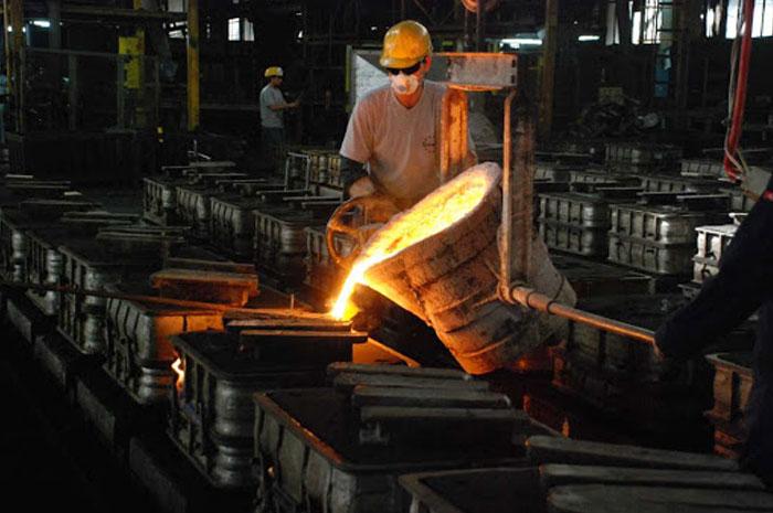 Molten Metal pouring through Monorail